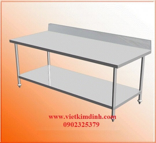 Bàn inox có 1 kệ dưới có gáy